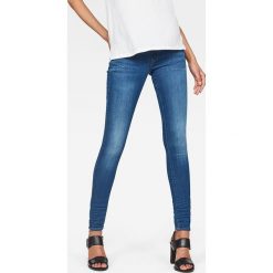 Dżinsy "Lynn" - Skinny fit - w kolorze niebieskim. Niebieskie rurki damskie G-Star, l, w paski. W wyprzedaży za 311,95 zł.