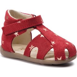 Sandały MRUGAŁA - 111/9-23 Ruby Stars. Czerwone sandały dziewczęce Mrugała, ze skóry, bez zapięcia. Za 169,00 zł.