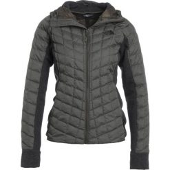 The North Face Kurtka Outdoor taupe. Czarne kurtki sportowe damskie The North Face, l, z materiału. W wyprzedaży za 486,85 zł.