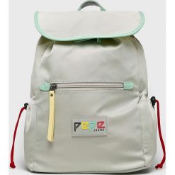 Pepe Jeans - Plecak. Zielone plecaki damskie Pepe Jeans, bez wzorów, z poliesteru. W wyprzedaży za 259,90 zł.