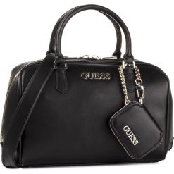 Torebka Guess Calista (VG) HWVG75 85060. Czarne torebki klasyczne damskie Guess, z aplikacjami, na ramię, bez dodatków. W wyprzedaży za 459,00 zł.
