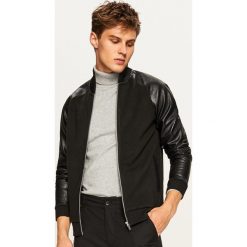 Bluza bomber z rękawami z eko skóry - Czarny. Czarne bluzy męskie rozpinane marki Reserved, l, ze skóry. Za 99,99 zł.