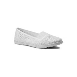 NYLON RED WSJD202-1 Biały. Białe trampki i tenisówki damskie Nylon Red, bez wzorów, z nylonu, bez zapięcia. Za 39,99 zł.
