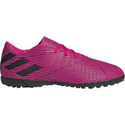 Buty piłkarskie adidas Nemeziz 19.4 Tf M F34523. Różowe buty sportowe męskie Adidas, z materiału, na sznurówki, do piłki nożnej. W wyprzedaży za 229,00 zł.