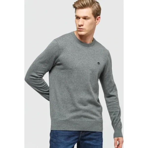 Timberland Sweter Williams River , szary, rozmiar M. Szare swetry męskie Timberland, m, z aplikacjami, z bawełny, bez kołnierzyka, bez kaptura. W wyprzedaży za 263,99 zł.