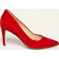 Solo Femme - Szpilki skórzane. Czerwone szpilki Solo Femme, bez wzorów, ze skóry, bez obcasa, na obcasie, bez zapięcia. Za 339,90 zł.