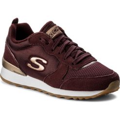 Sneakersy SKECHERS - Goldn Gurl 111/BURG Burgundy. Czerwone półbuty damskie Skechers, ze skóry. W wyprzedaży za 209,00 zł.