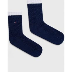 Tommy Hilfiger - Skarpetki. Niebieskie skarpetki damskie TOMMY HILFIGER, bez wzorów, z elastanu. Za 44,90 zł.