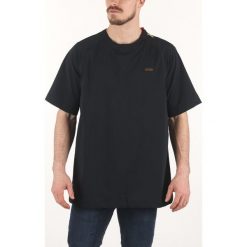 Nike Koszulka Czarny. Czarne podkoszulki męskie Nike, l, z nadrukiem, z elastanu, bez kołnierzyka, krótkie. Za 240,95 zł.