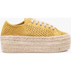 Corina - Espadryle. Zielone espadryle damskie marki Corina, z gumy, na obcasie. W wyprzedaży za 99,90 zł.