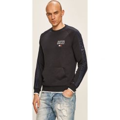 Tommy Hilfiger - Bluza. Szare bluzy męskie TOMMY HILFIGER, s, z aplikacjami, z bawełny, z okrągłym kołnierzem, bez rękawów, bez kaptura. W wyprzedaży za 269,90 zł.