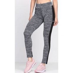 Szare Legginsy Something New. Czarne legginsy marki Born2be, l. Za 29,99 zł.