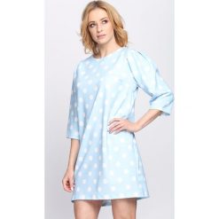 Jasnoniebieska Sukienka Another Love. Niebieskie sukienki damskie Born2be, s, bez wzorów, z okrągłym kołnierzem, bez rękawów, mini. Za 139,99 zł.
