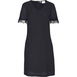 Sukienka bonprix czarny. Czarne sukienki damskie bonprix, na co dzień, bez wzorów, bez kołnierzyka, bez rękawów, proste. Za 109,99 zł.
