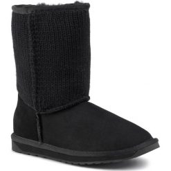 Buty EMU AUSTRALIA - Stinger Lo Knit W12157 Black. Czarne kozaki damskie EMU Australia, ze skóry, klasyczne, na niskim obcasie, bez zapięcia. W wyprzedaży za 519,00 zł.