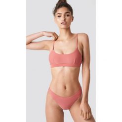 NA-KD Swimwear Sportowy dół bikini - Pink. Różowe bikini NA-KD Swimwear. Za 60,95 zł.
