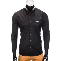 KOSZULA MĘSKA Z DŁUGIM RĘKAWEM K303 - CZARNA. Czarne koszule męskie na spinki Ombre Clothing, m, z bawełny, z kontrastowym kołnierzykiem, z długim rękawem. Za 39,99 zł.