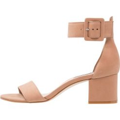 Sandały damskie: Steve Madden INDIGO Sandały camel