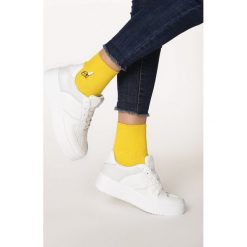 Białe Sneakersy Christy. Białe sneakersy damskie Born2be. Za 89,99 zł.