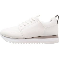 GStar DELINE Tenisówki i Trampki white. Białe trampki i tenisówki damskie G-Star, z tworzywa sztucznego. Za 429,00 zł.