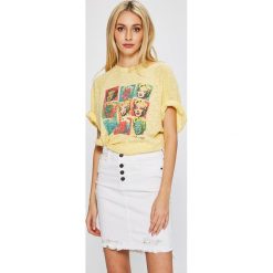 Topy damskie: Andy Warhol by Pepe Jeans – Top Eleven