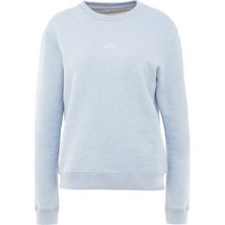 Holzweiler ANNA Bluza light blue melange. Szare bluzy damskie marki Alma en Pena, z materiału, na płaskiej podeszwie. Za 649,00 zł.