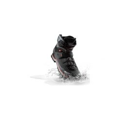 Buty TREK 700 męskie. Czerwone plecaki męskie FORCLAZ, z paskami, trekkingowe. Za 499,99 zł.