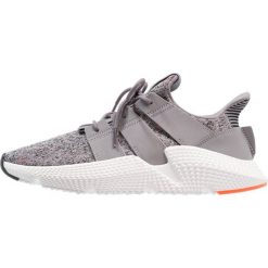 Trampki męskie: adidas Originals PROPHERE Tenisówki i Trampki grethr/ftwwht/solred