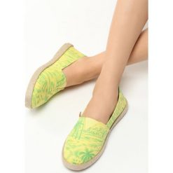 Żółte Espadryle Summer Breeze. Żółte espadryle damskie Born2be, bez wzorów, bez obcasa, na płaskiej podeszwie. Za 29,99 zł.