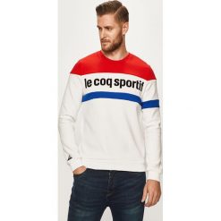 Le Coq Sportif - Bluza. Białe bluzy męskie le coq sportif, s, z aplikacjami, z bawełny, z okrągłym kołnierzem, bez rękawów, bez kaptura. W wyprzedaży za 219,90 zł.
