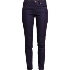 Boyfriendy damskie: BOSS CASUAL RIENNE Jeansy Slim Fit navy