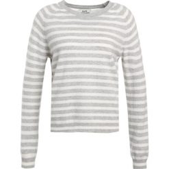 Swetry klasyczne damskie: Mads Nørgaard STRIPE KAXA Sweter ecru grey