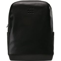 Moleskine CLASSIC BACKPACK Plecak black. Czarne plecaki damskie marki Moleskine. Za 499,00 zł.