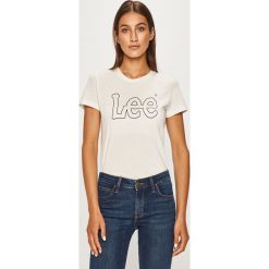 Lee - T-shirt. Białe bluzki damskie Lee, s, z nadrukiem, z bawełny, z okrągłym kołnierzem. W wyprzedaży za 59,90 zł.