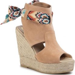 Espadryle KANNA - 20KV20092 Cortina Maquillaje. Brązowe espadryle damskie Kanna, bez wzorów, ze skóry, bez obcasa, na obcasie. Za 489,00 zł.