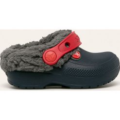 Crocs - Klapki dziecięce. Niebieskie sandały dziewczęce Crocs, z gumy, bez zapięcia. W wyprzedaży za 129,90 zł.