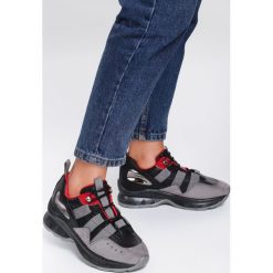 Czarne Sneakersy Militant. Czarne sneakersy damskie Renee. Za 99,99 zł.