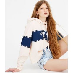 Bluzy damskie: Bluza z kapturem w stylu college