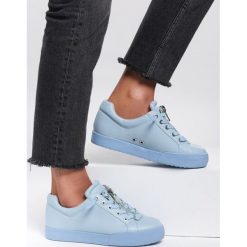 Niebieskie Sneakersy One You Love. Niebieskie sneakersy damskie Renee, ze skóry. Za 59,99 zł.