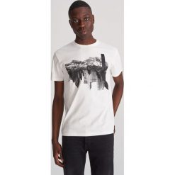 T-shirt z bawełny organicznej - Kremowy. Białe t-shirty damskie Reserved, s, bez wzorów, z bawełny, bez kołnierzyka. W wyprzedaży za 24,99 zł.