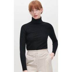 Sweter z golfem -. Swetry damskie Reserved, xl, bez wzorów, bez rękawów, bez kaptura. Za 69,99 zł.