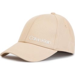 Czapka z daszkiem CALVIN KLEIN - Side Logo Cap K60K605170 064. Brązowe czapki damskie marki Calvin Klein, z bawełny. Za 159,00 zł.