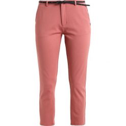 Spodnie sportowe damskie: Scotch & Soda TAILORED PANTS Spodnie treningowe dusty rose