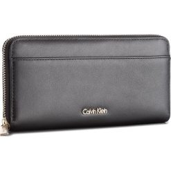 Portfele damskie: Duży Portfel Damski CALVIN KLEIN BLACK LABEL – Compact Large Ziparo K60K604353 001