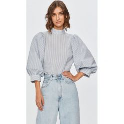 Levi's - Bluzka. Niebieskie bluzki damskie Levi's®, na co dzień, s, bez wzorów, z elastanu, casualowe, ze stójką, z krótkim rękawem. Za 329,90 zł.