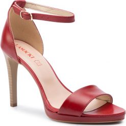 Sandały LASOCKI - 38827-03 Red. Czerwone klapki damskie Lasocki, bez wzorów, ze skóry ekologicznej, bez obcasa, na obcasie. Za 199,99 zł.