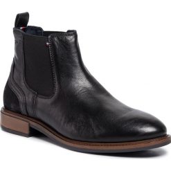 Sztyblety TOMMY HILFIGER - Elevated Leather Mix Chelsea FM0FM02424 Black 990. Czarne sztyblety męskie TOMMY HILFIGER, ze skóry, bez zapięcia. W wyprzedaży za 509,00 zł.