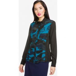 Versace Jeans Bluzka Czarny Niebieski. Niebieskie bluzki damskie Versace Jeans, s, bez wzorów, z jedwabiu, bez kołnierzyka, bez rękawów. Za 1196,95 zł.