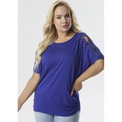 Granatowa Bluzka Nerilia. Niebieskie bluzki damskie Born2be, xl, w koronkowe wzory, z jeansu, klasyczne, z okrągłym kołnierzem, z krótkim rękawem. Za 49,99 zł.