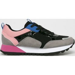 S. Oliver - Buty. Szare buty sportowe damskie S.Oliver, bez wzorów, z materiału, sportowe. W wyprzedaży za 159,90 zł.